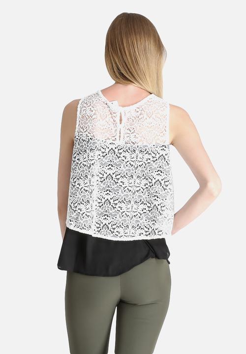 Vero Moda - Celli Lace Party Top
