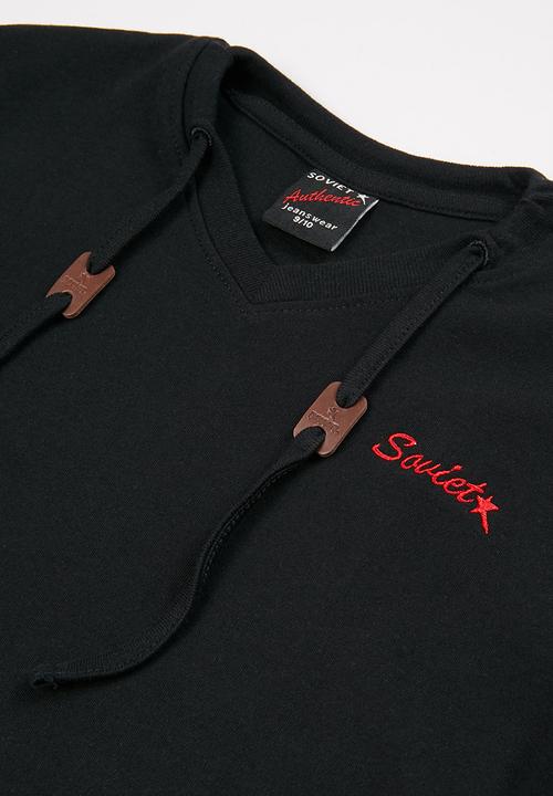 SOVIET - Hull short sleeve V-neck muscle tee  - black