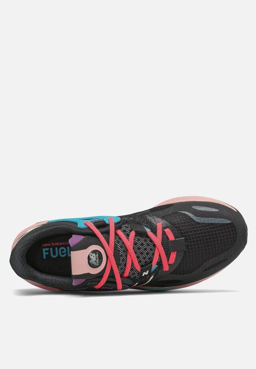 New Balance  - FuelCell Propel RMX - black