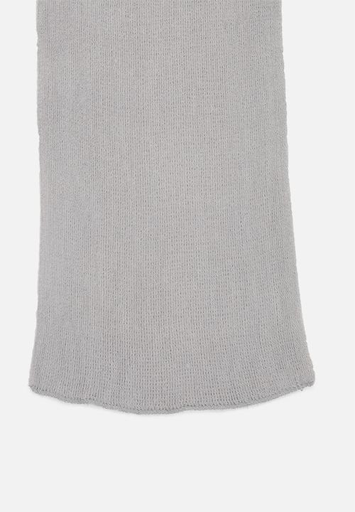 edit - Knitted infinity scarf - grey