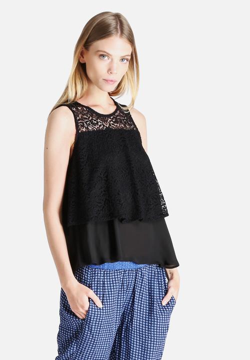 Vero Moda - Celli Lace Party Top 