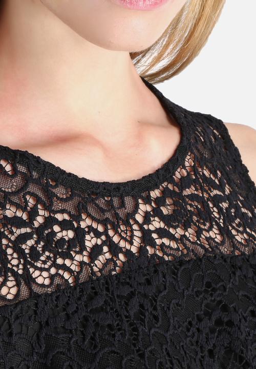 Vero Moda - Celli Lace Party Top 