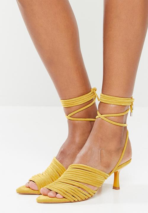 Z_Code_Z - Lada strappy heel - yellow