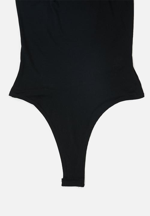 Missguided - Asymmetric cut out neck line body suit - black