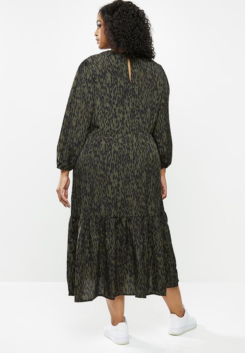 Missguided - Plus size leopard midaxi smoc - green & black 