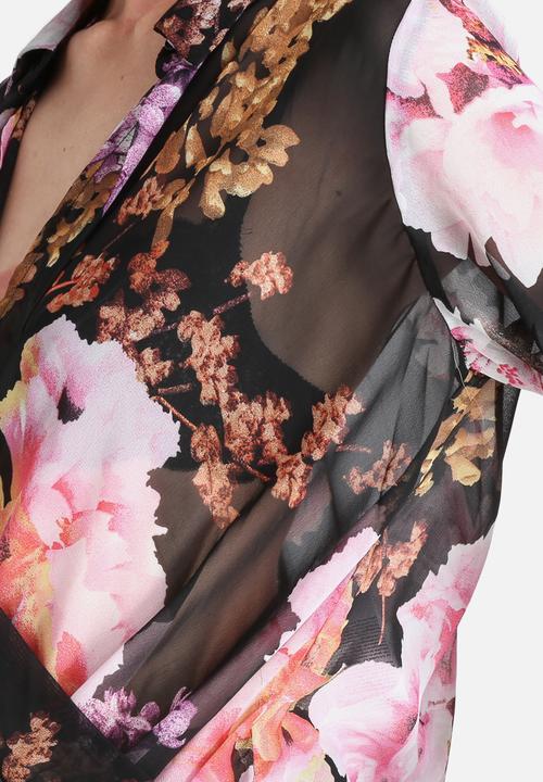 Vero Moda - Flower Cross Top