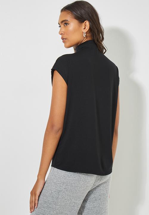 Superbalist - Soft grown on neck relaxed tee - black