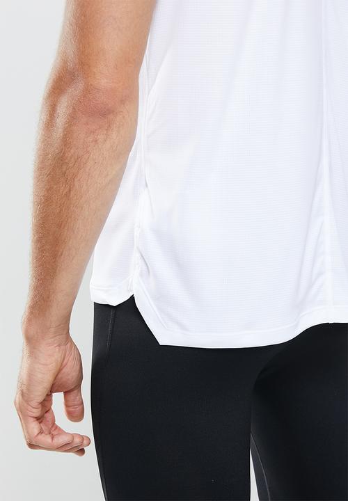 ASICS - Silver ss top - white
