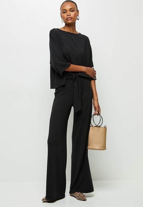 edit - Cosy knit boxy tee - black