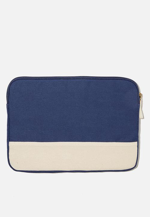Typo - Canvas 13 inch laptop case - canvas splice