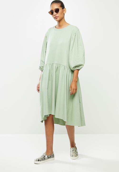 Voluminous tiered sweater dress sage VELVET Casual