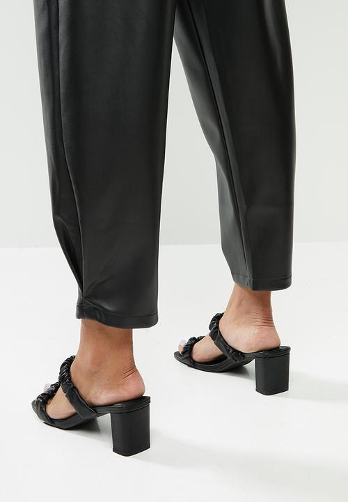 VELVET - Pu tapered pant with styled band - black 