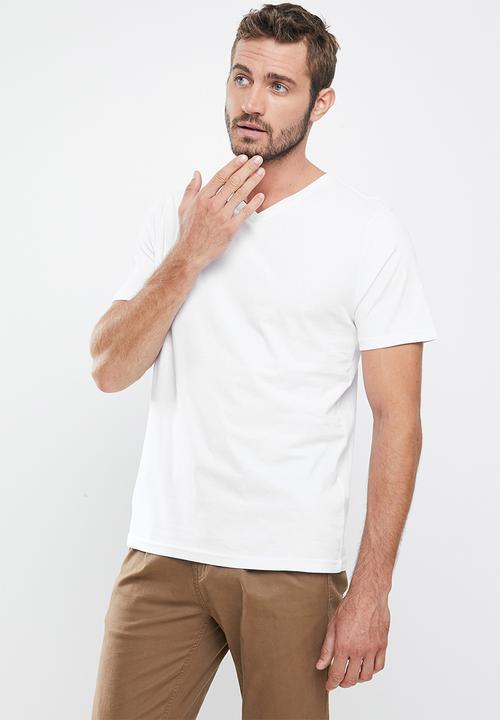 Cotton On - Mens essential vee neck tee 3 pack - white