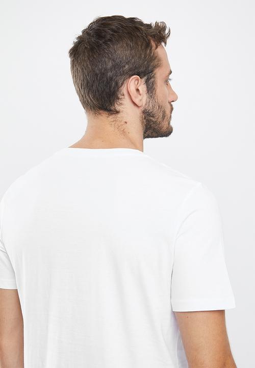 Cotton On - Mens essential vee neck tee 3 pack - white