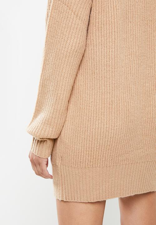 Missguided - Premium boyfriend roll neck dress - brown