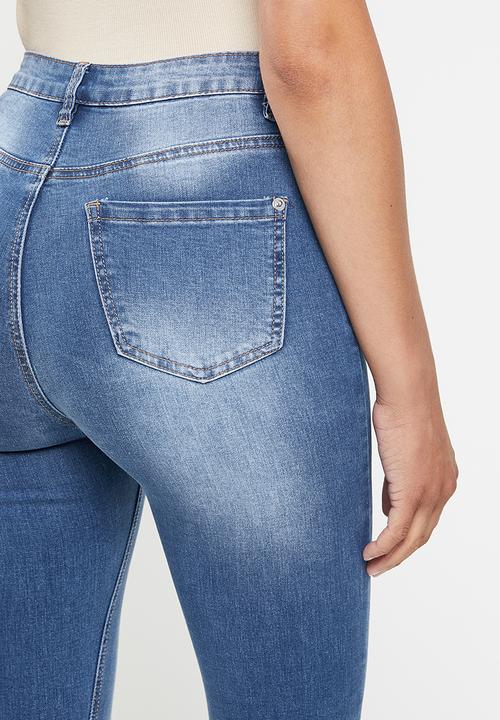 Missguided - Sinner distress knee cut high waist jean - blue