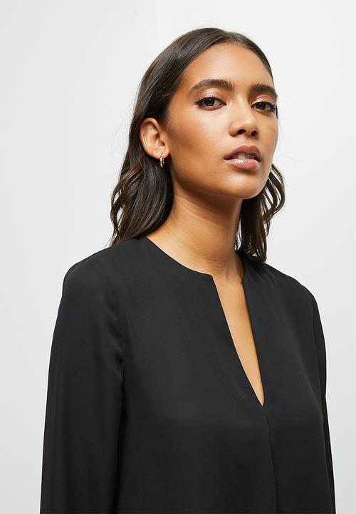 edit - Roll up sleeve blouse - black