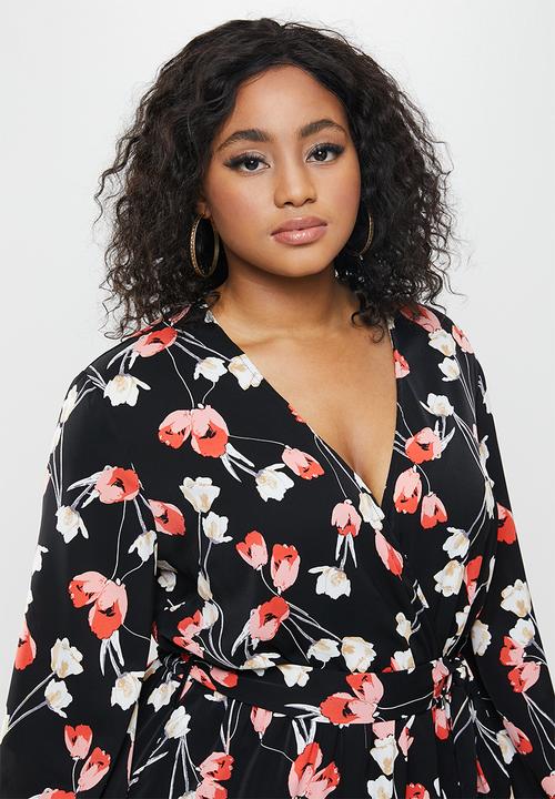 Missguided - Plus plunge maxi dress floral - red & black 