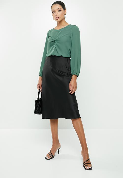 MILLA - Georgette blouse with twist front - green 