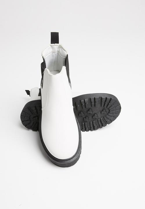 Superbalist - Leah chelsea boot - white