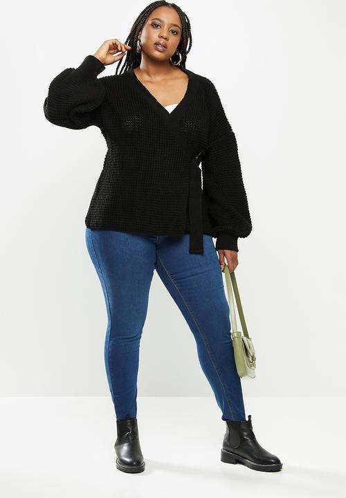 Missguided - Plus balloon sleeve buckle cardigan - black