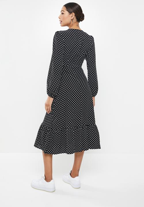 Missguided - Ruffle hem midi smock dress long sleeve polka - black & white
