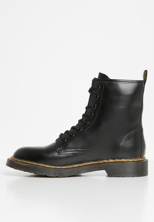 Plum - Lavigne combat boot - black