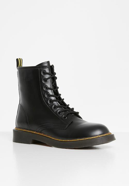 Plum - Lavigne combat boot - black