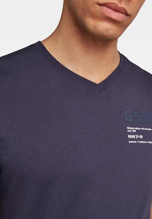 G-STAR - G-star chest graphic v short sleeve tee - sartho blue