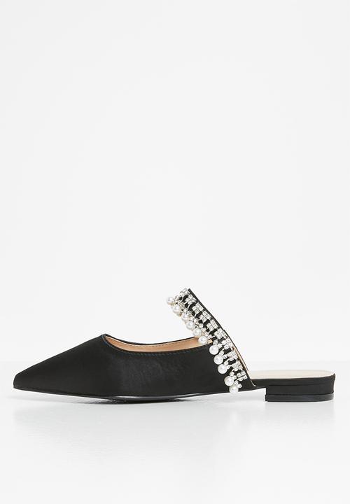 SISSY BOY - Pearl around mule - black