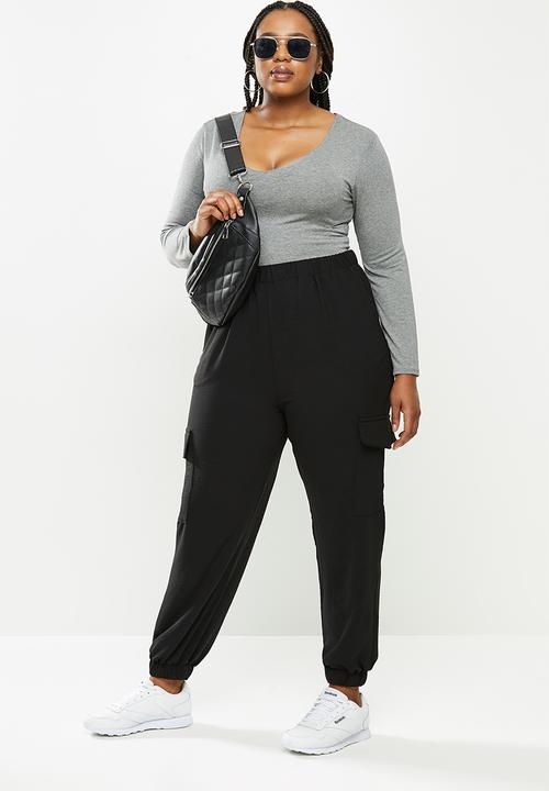 Blake - Cargo paperbag pant - black