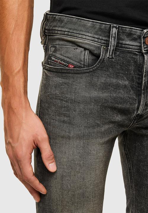 Diesel  - Sleenker-x l.32 trousers - dark grey 