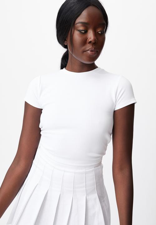 Factorie - Ruched short sleeve backless top - white