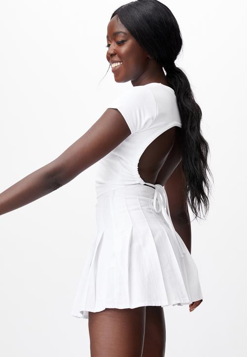 Factorie - Ruched short sleeve backless top - white