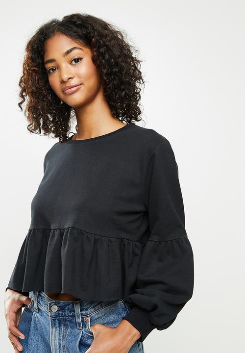 Blake - Fleece tiered cropped sweater - black