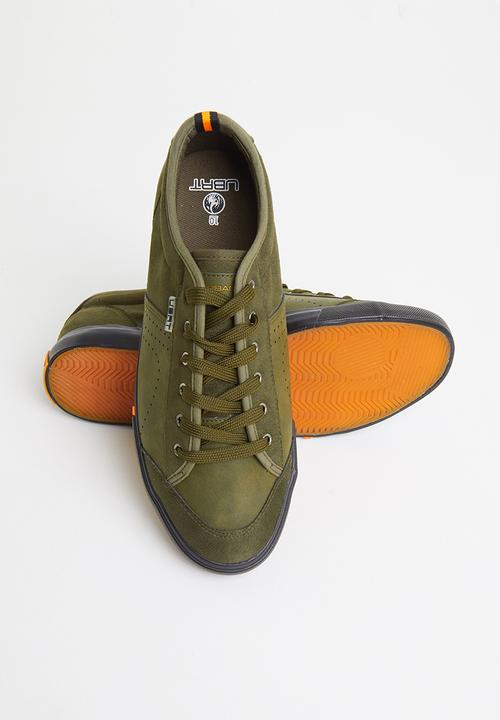 UrbanArt - Titus 1 nub sue - olive