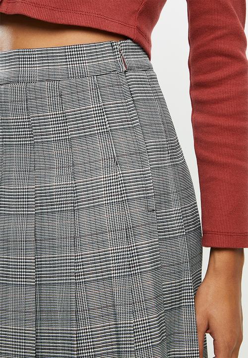 Blake - Check pleated mini skirt - black 