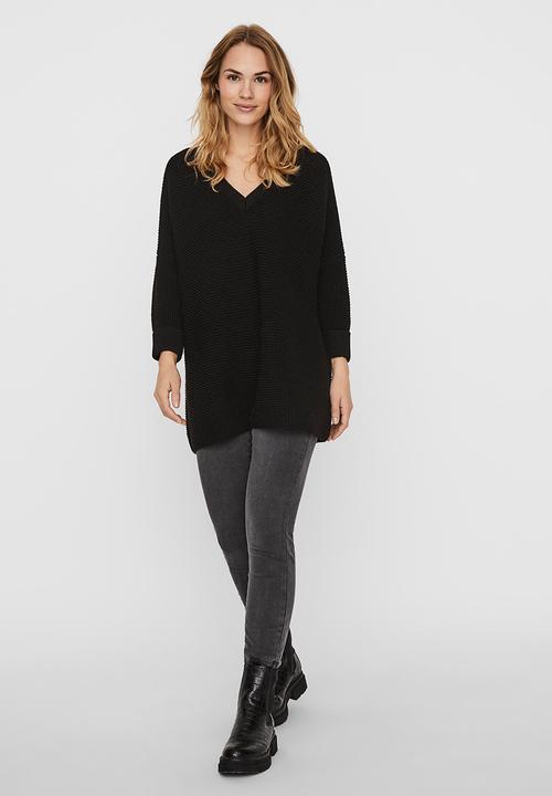 Vero Moda - Leanna 3/4 v-neck long knit - black