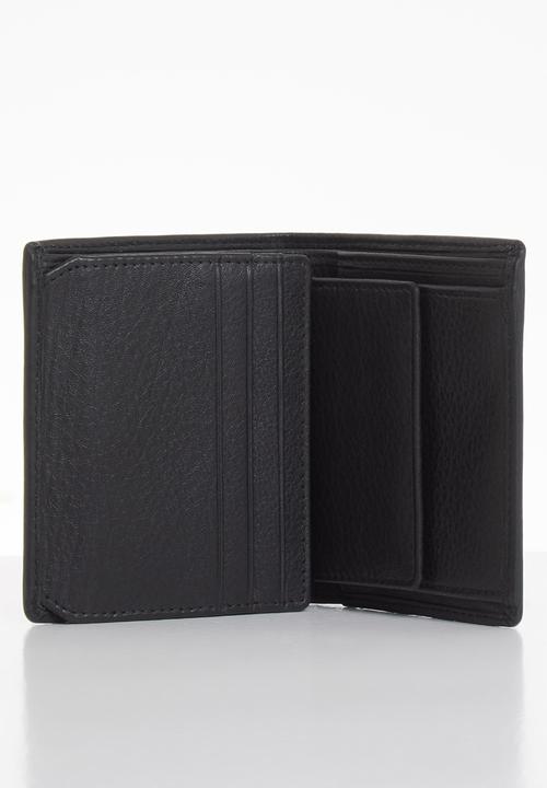 POLO - Nappa billfold with extra flap - black