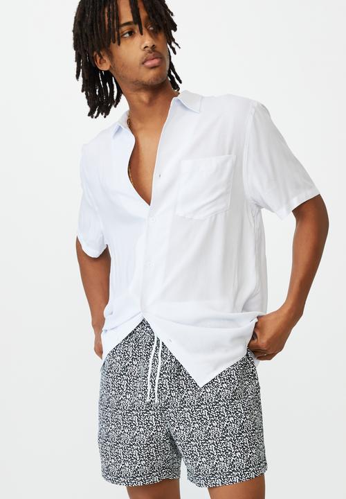 Factorie - Resort short - black & white