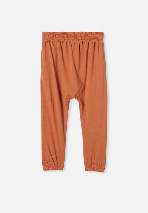 Cotton On - Lennie pant - rust 