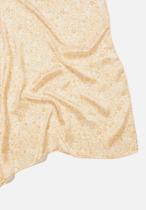 Rubi - Versatile scarf - nola paisley icy yellow