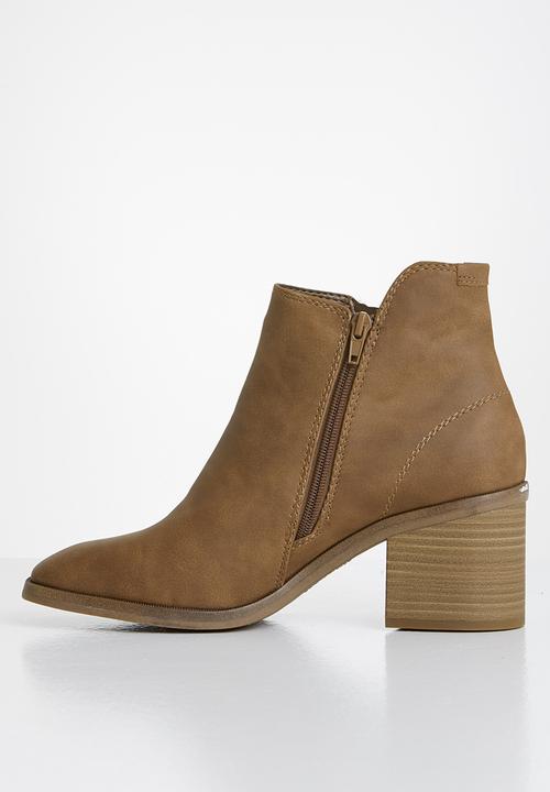 Call It Spring - Tonya ankle boot - cognac