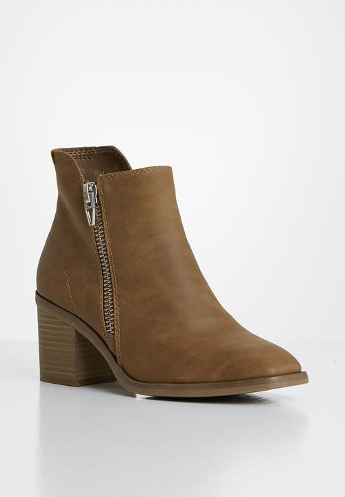 Call It Spring - Tonya ankle boot - cognac