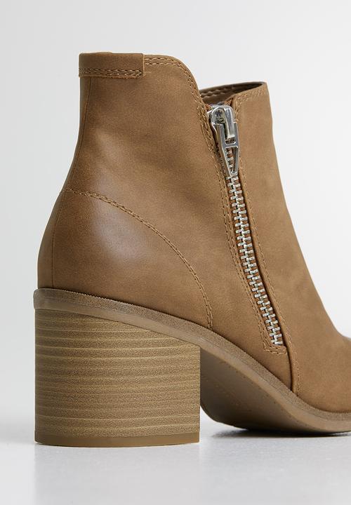Call It Spring - Tonya ankle boot - cognac