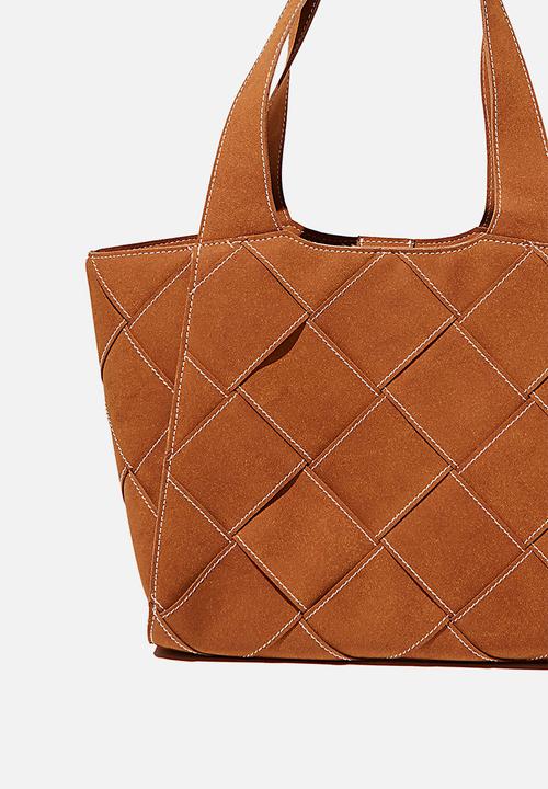 Rubi - Soft woven tote - tan