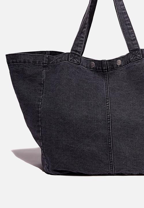 Rubi - Denim dreaming tote - black