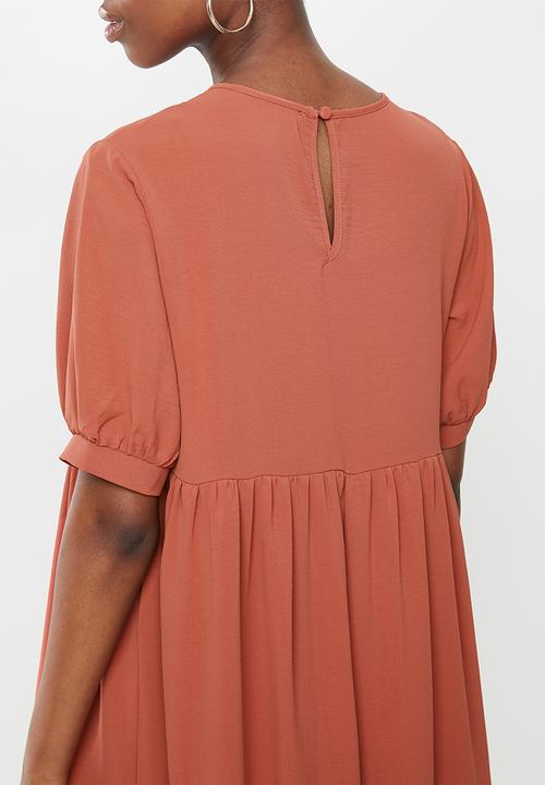 Missguided - Maternity puff sleeve midi smock dress - rust