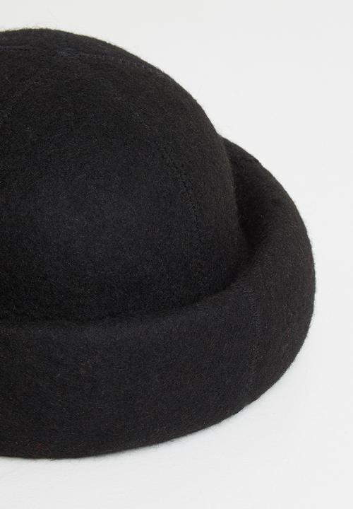 Crystal Birch - Felt docker hat - black