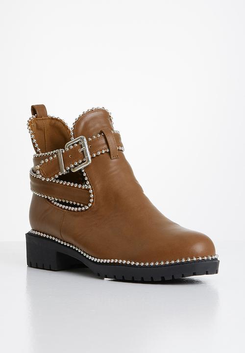 Footwork - Corinna studded ankle boot - taupe